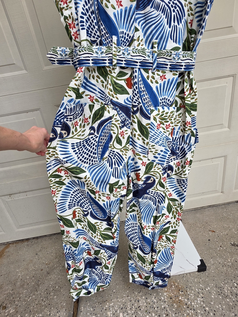 Farm Rio Macaw Flight jumpsuit with blue and green tropical birds - Picture 9 of 12